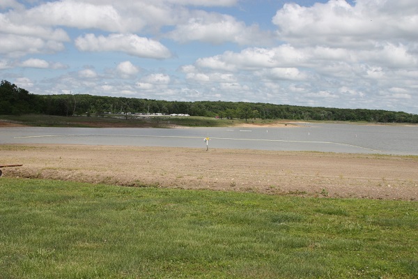 the beach along Mark Twain Lake