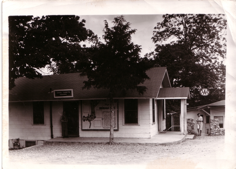 Black and white photo of a building