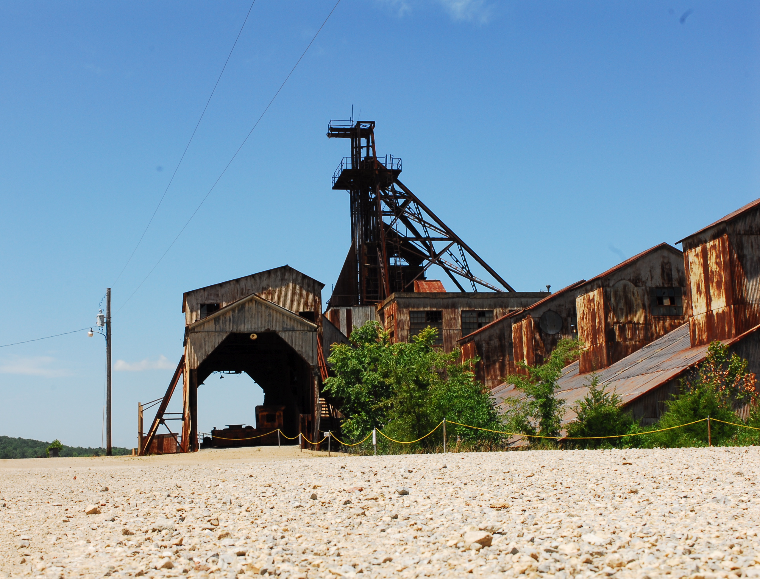 Weathered brick processing building at Missouri Mines State Historic Site