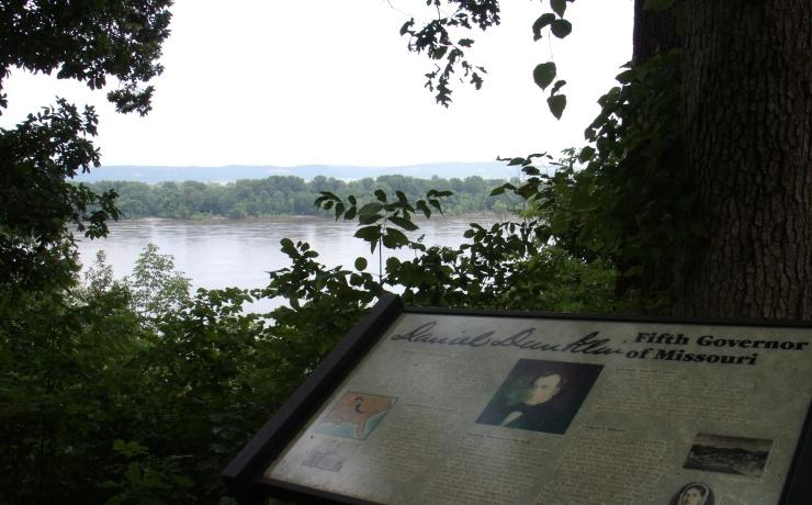 An information sign for Gov. Daniel Dunklin