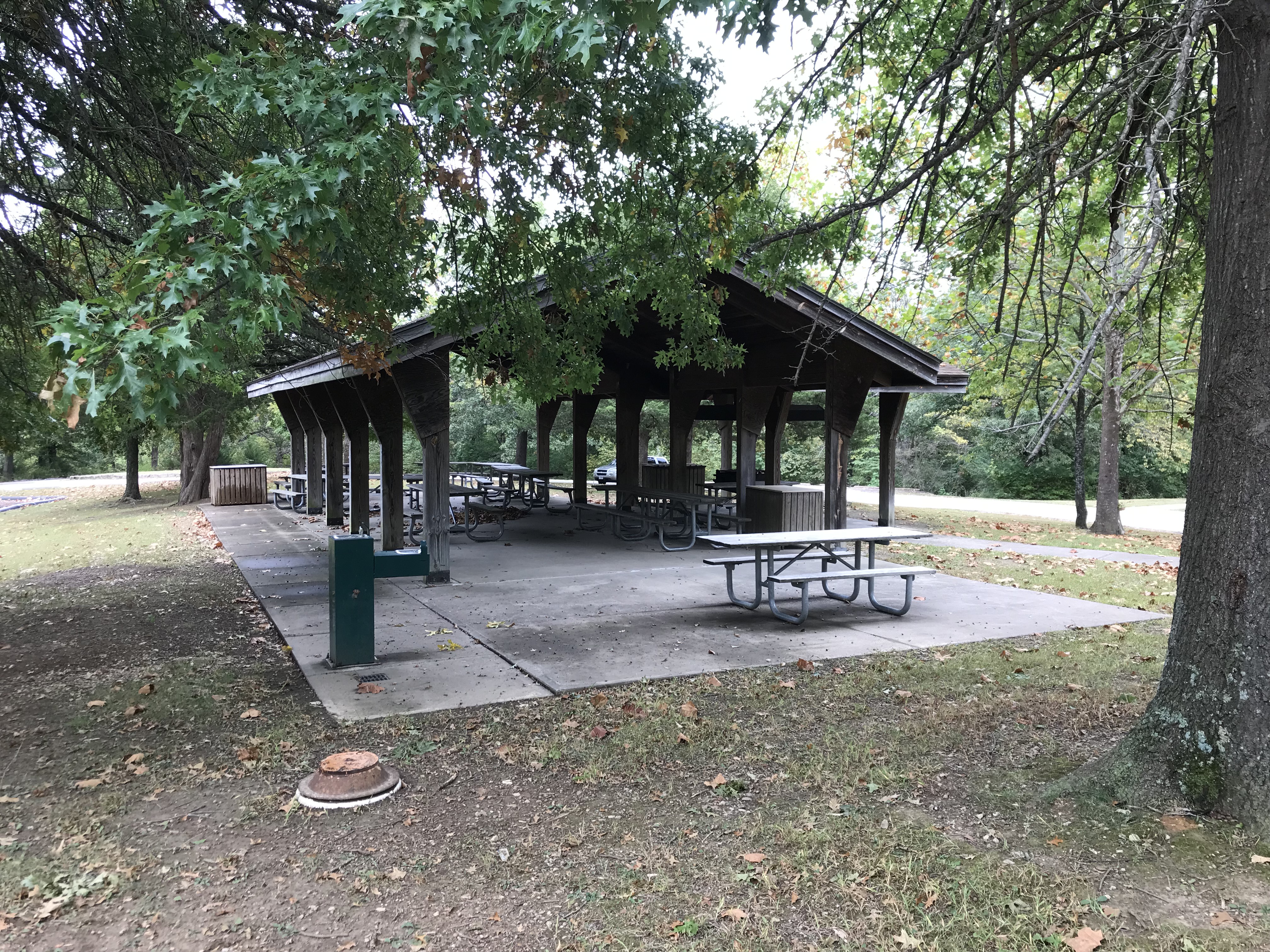 Picnic shelter, tables and water fountain