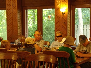 people enjoyin dinner at the dining lodge
