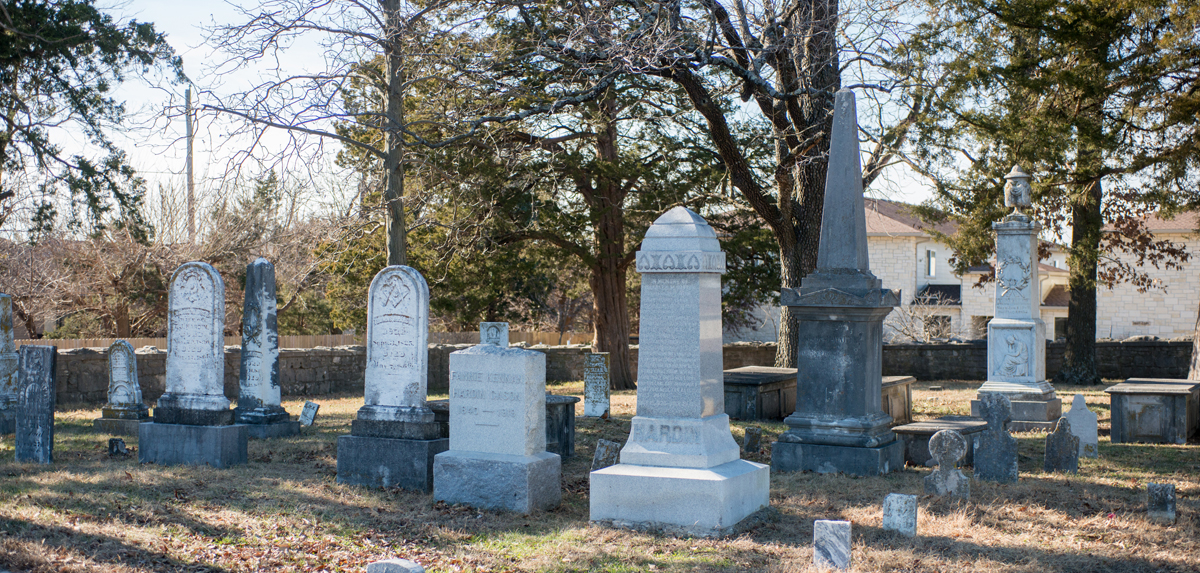 Photo of cemetery monuments at Jewell Cemetery State Historic Site